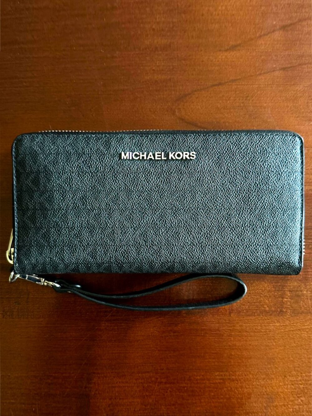 Michael Kors Jet Set Travel Large Travel Continental Wristlet Wallet Black MK